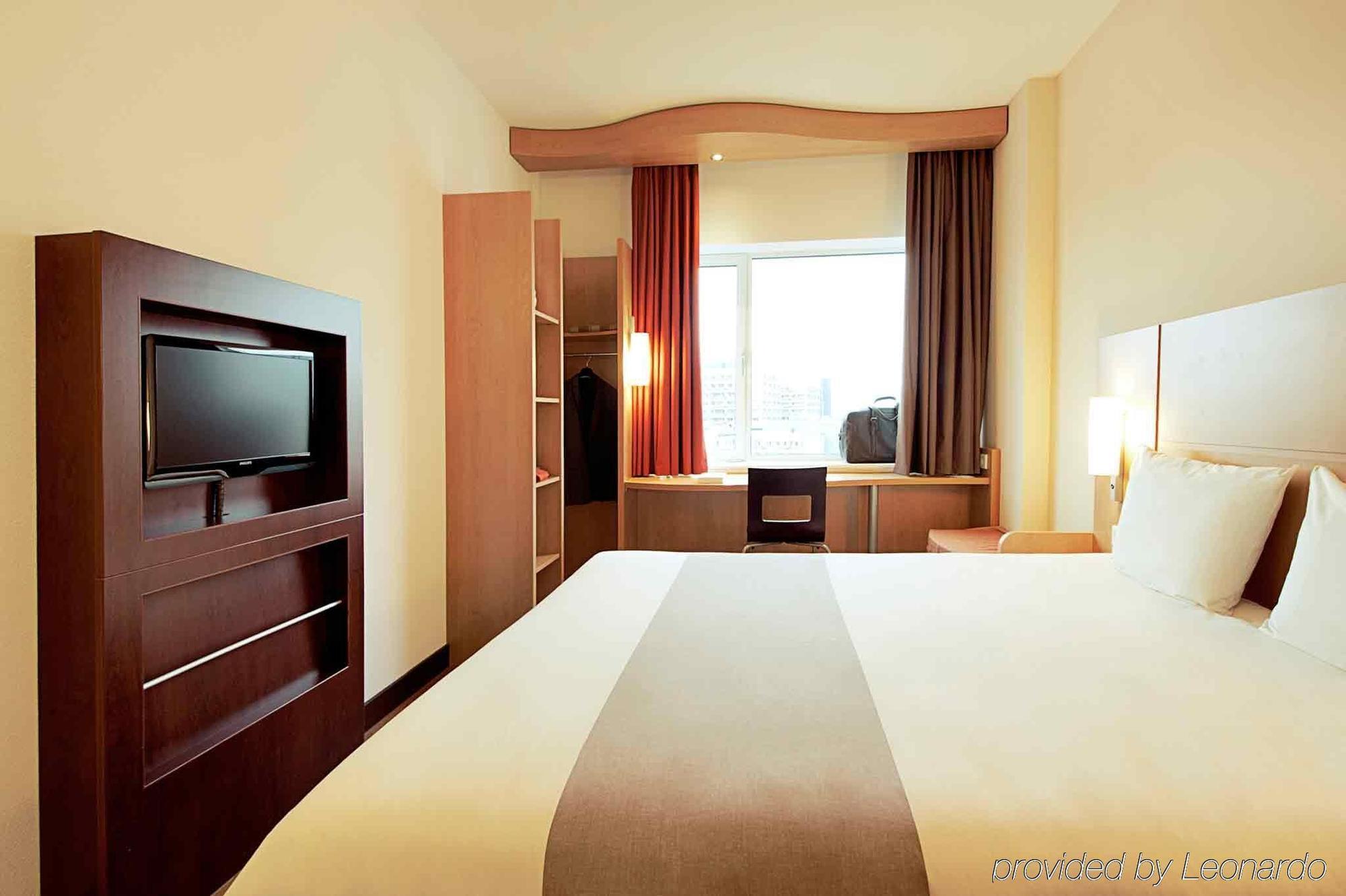 Ibis Grenoble Centre Bastille Buitenkant foto